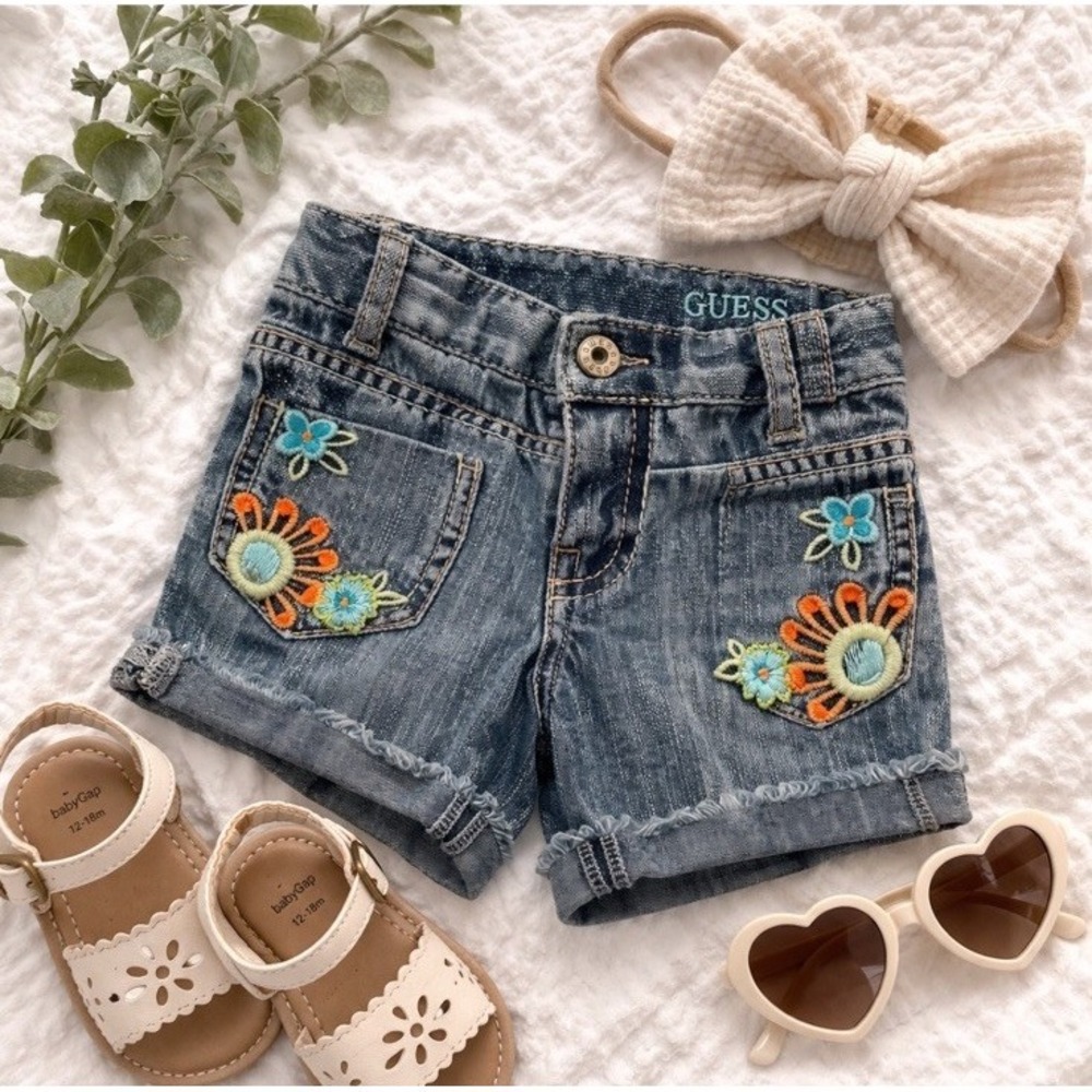 Baby Girl Guess Denim Shorts 12M Embroidered Floral Cuffed Jean Shorts Summer